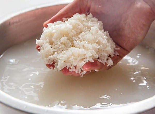 نحوه پخت و طرز تهیه برنج آبکش شده ایرانی مجلسی و خوشمزه دو نفره