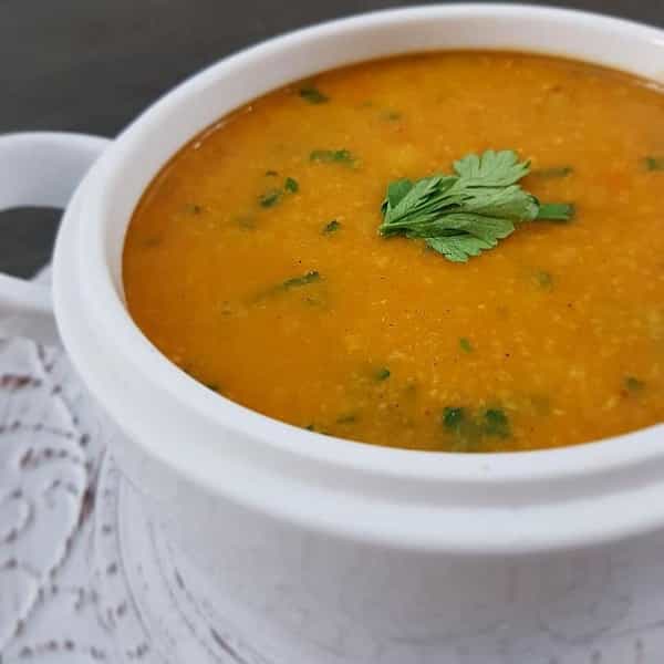 طرز تهیه سوپ دال عدس هندی و عربی به روش رستورانی با مرغ
