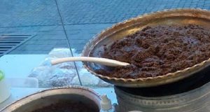 تهیه و پخت حلوا سیاه مجلسی و خوشمزه خانگی مخصوص اردبیل