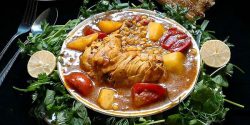 طرز تهیه خورشت مرغ آبدار خوشمزه خانگی با سیب زمینی و گوجه