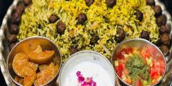 طرز تهیه کلم پلو شیرازی مجلسی با گوشت و کلم قمری ساده و سریع